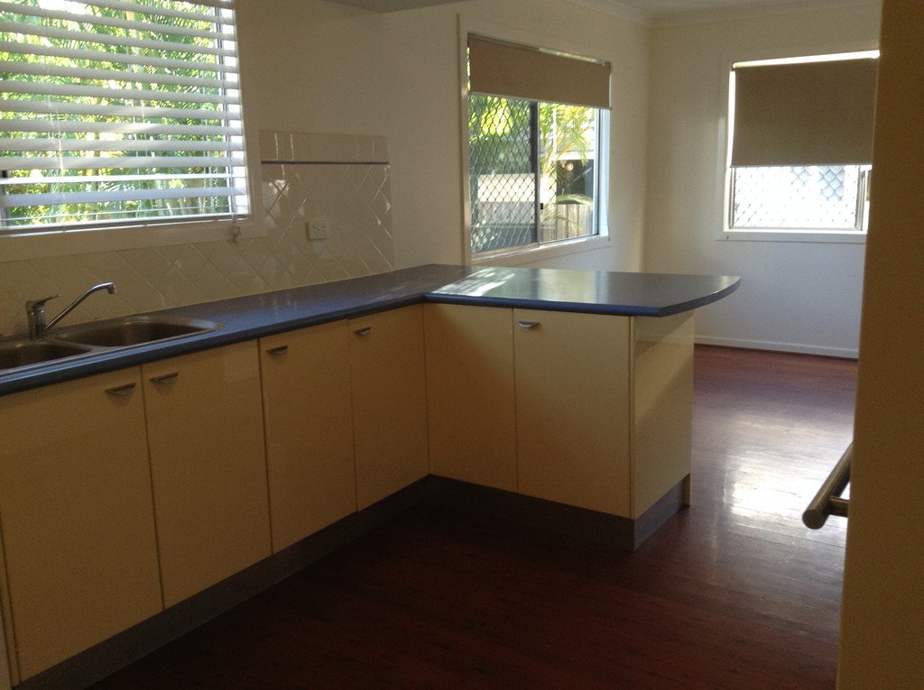 24 Tahiti Avenue PALM BEACH 14