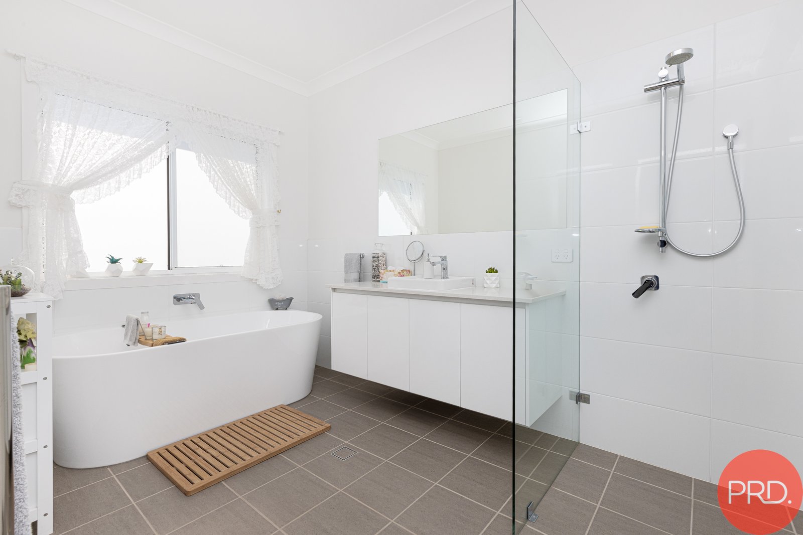 24 Talleyrand Circuit GRETA 28