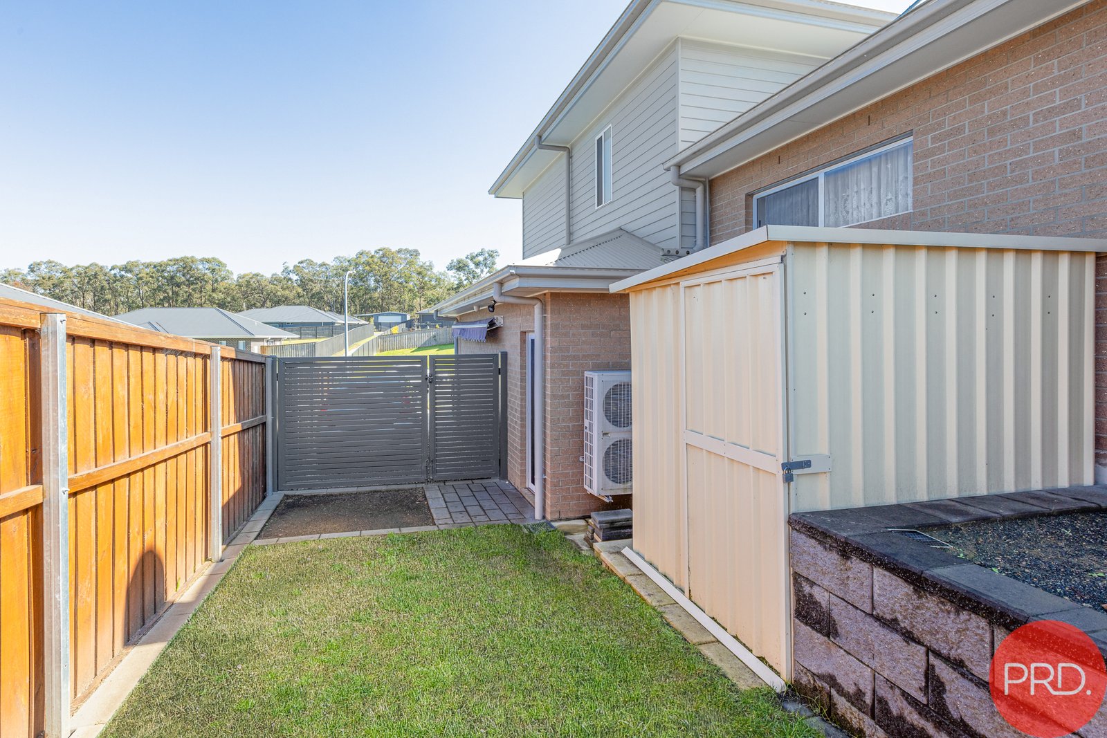 24 Talleyrand Circuit GRETA 33