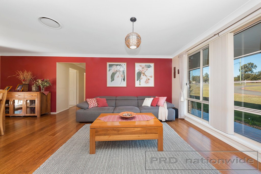 24 Tamburlaine Court BRANXTON 10