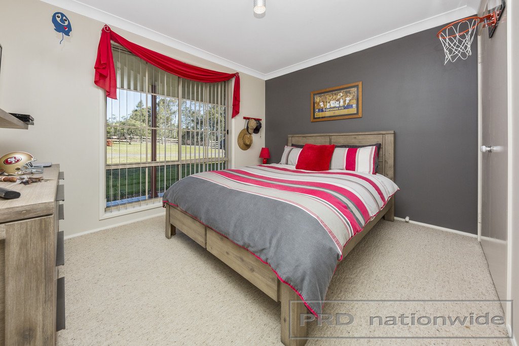 24 Tamburlaine Court BRANXTON 11