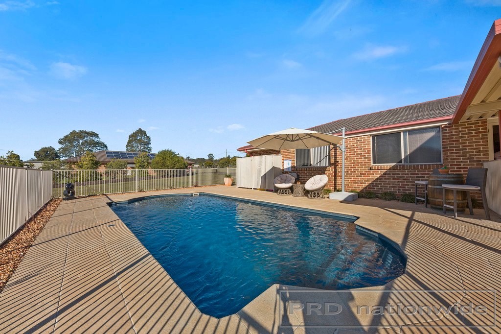 24 Tamburlaine Court BRANXTON 17
