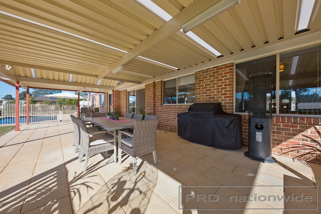 24 Tamburlaine Court BRANXTON 19