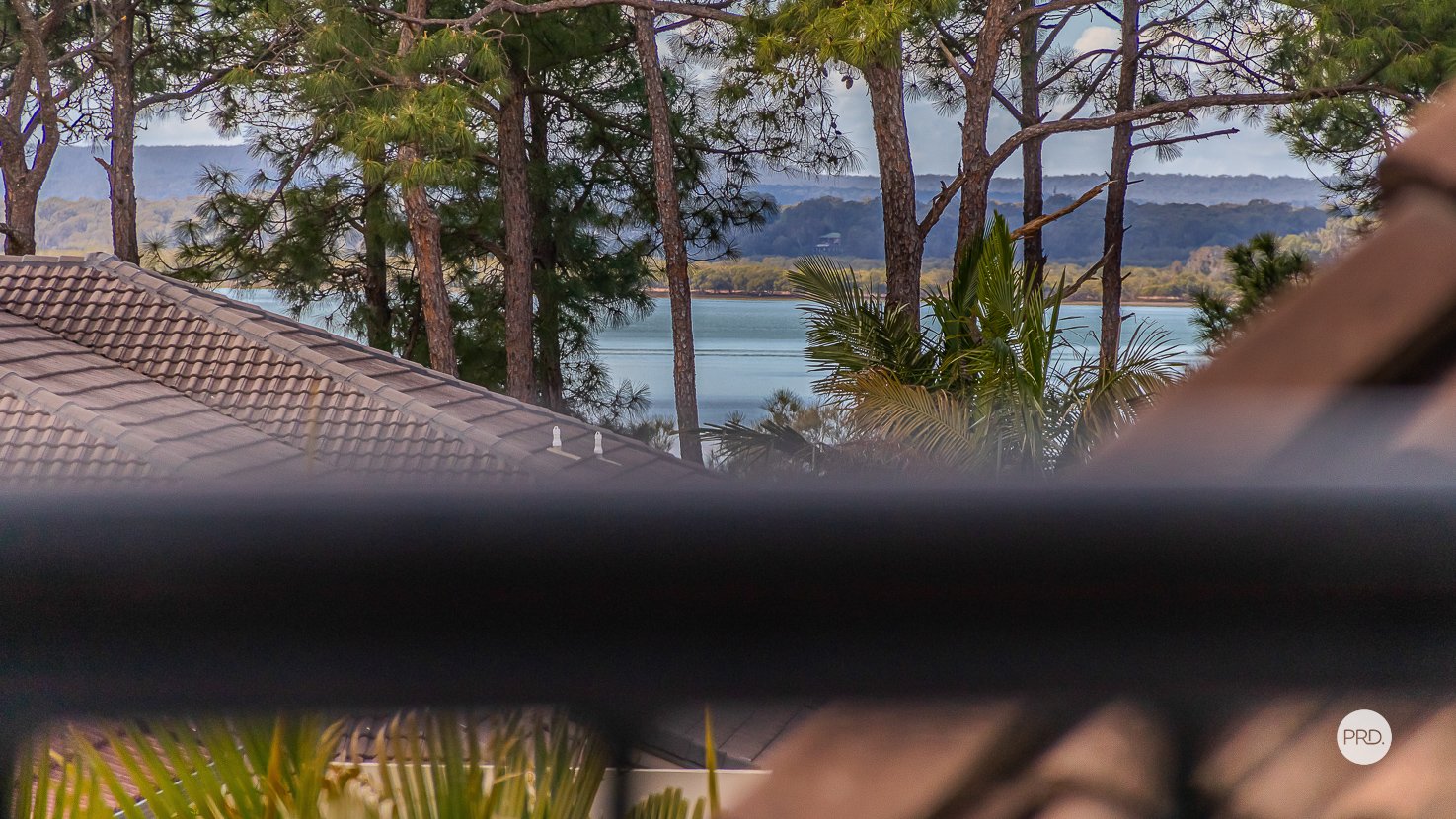 24 THE RAMPART  REDLAND BAY 12