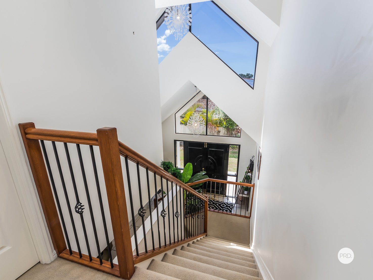 24 THE RAMPART  REDLAND BAY 17