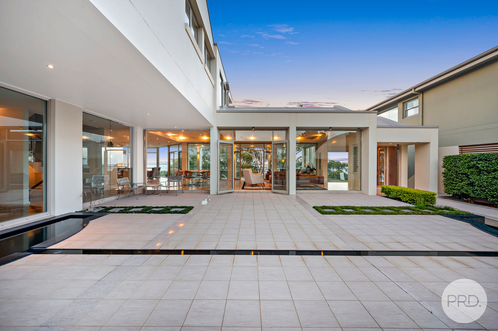 24 Thurlow Avenue NELSON BAY 5