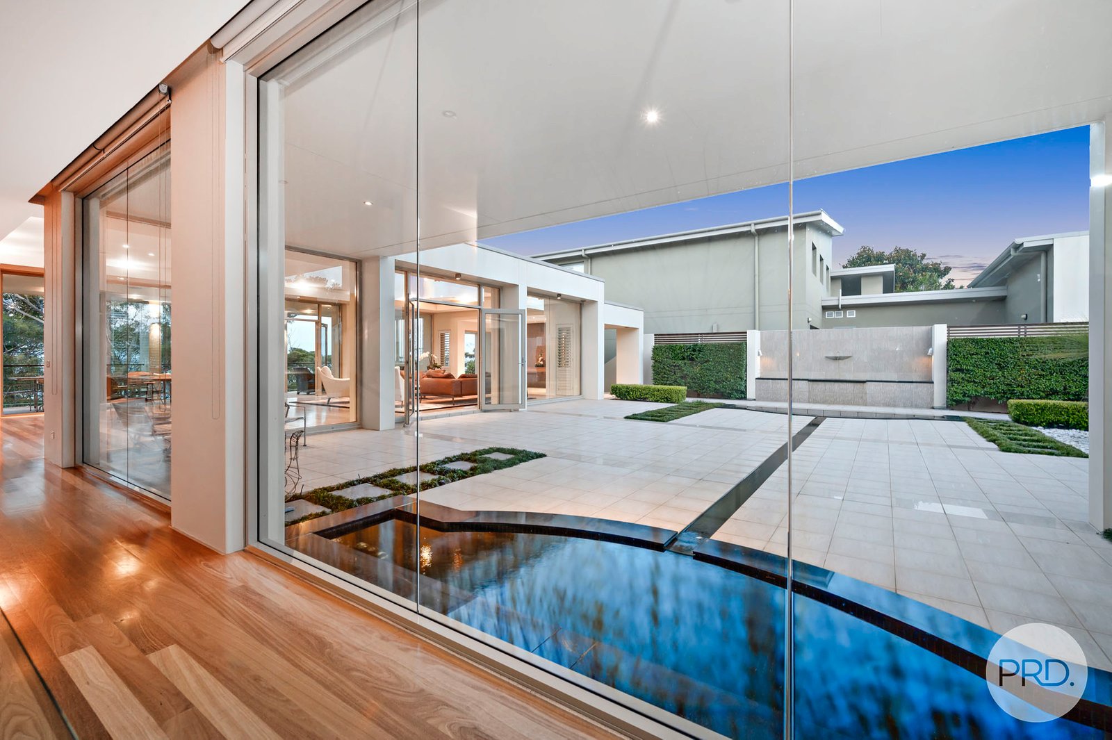 24 Thurlow Avenue NELSON BAY 6