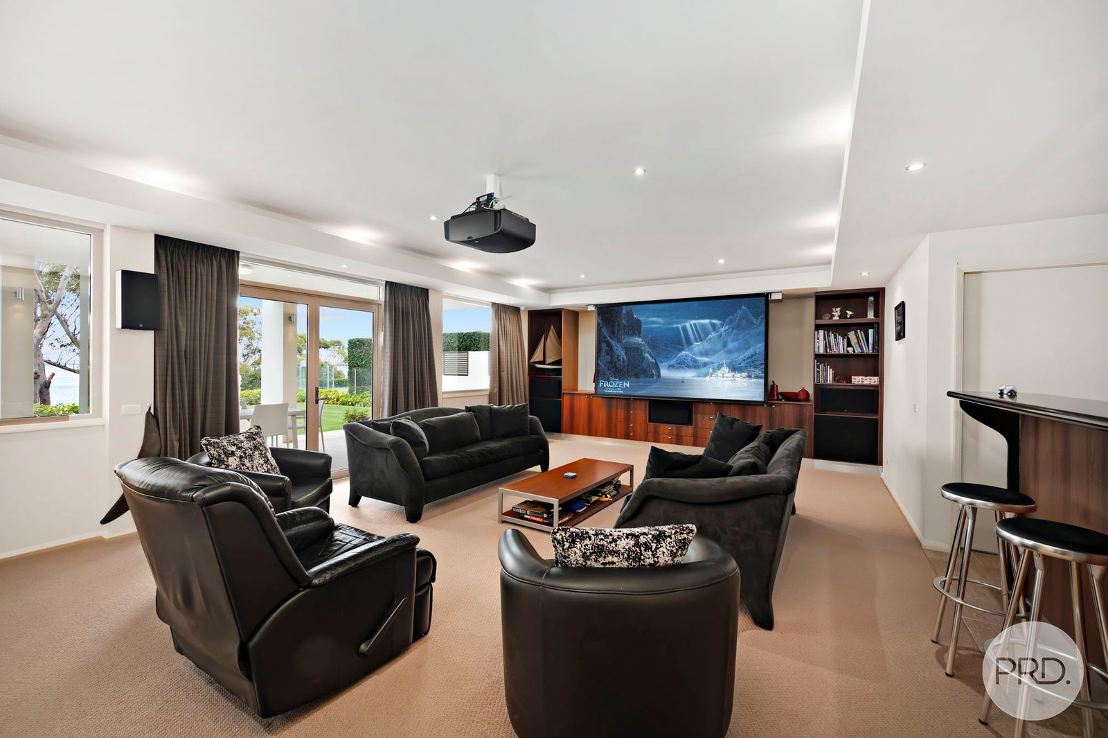 24 Thurlow Avenue NELSON BAY 10