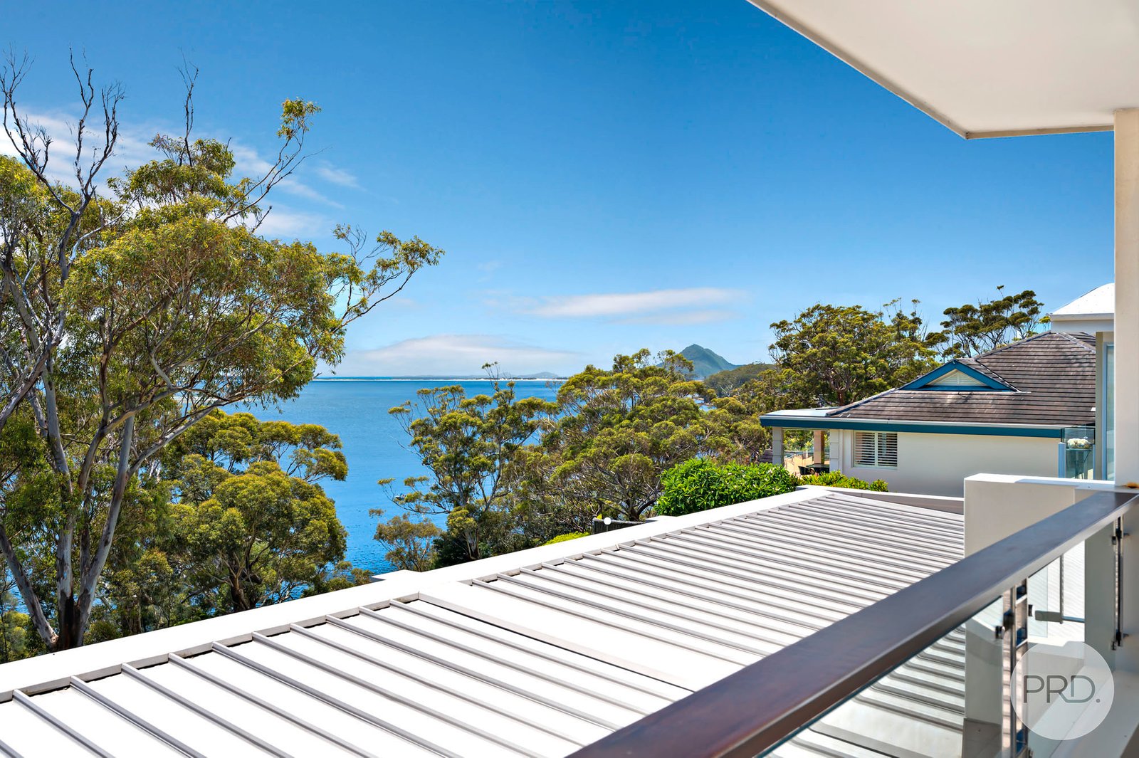 24 Thurlow Avenue NELSON BAY 14