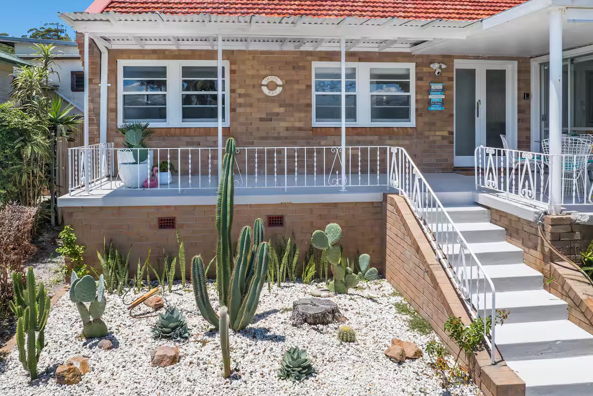 24 Tomaree Road SHOAL BAY 22