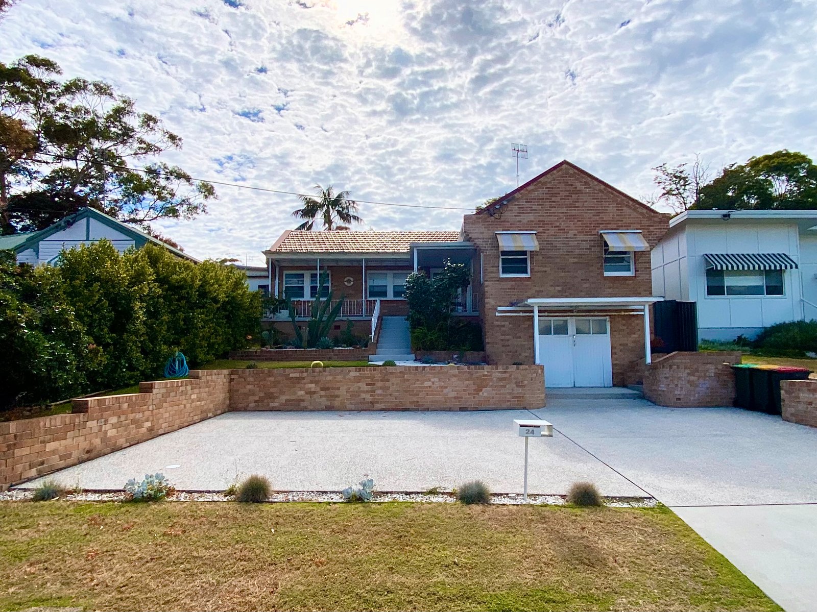 24 Tomaree Road SHOAL BAY 25