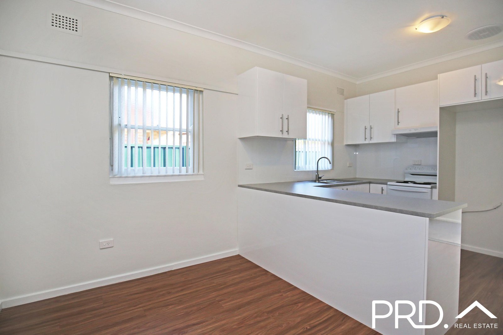 24 Tower Street REVESBY 4