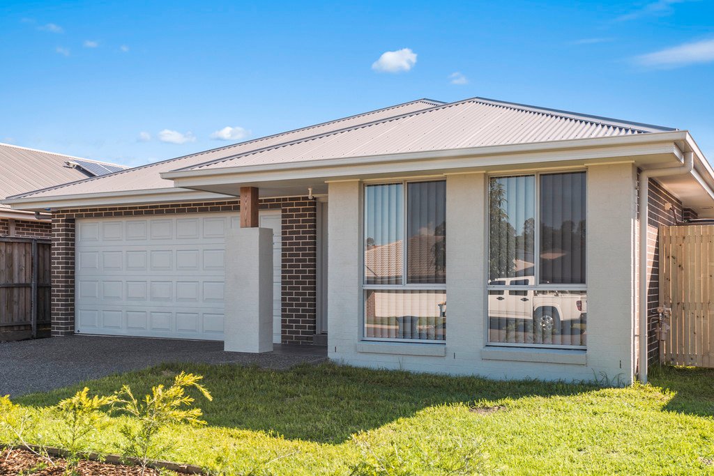 24 Triller Street ABERGLASSLYN 17