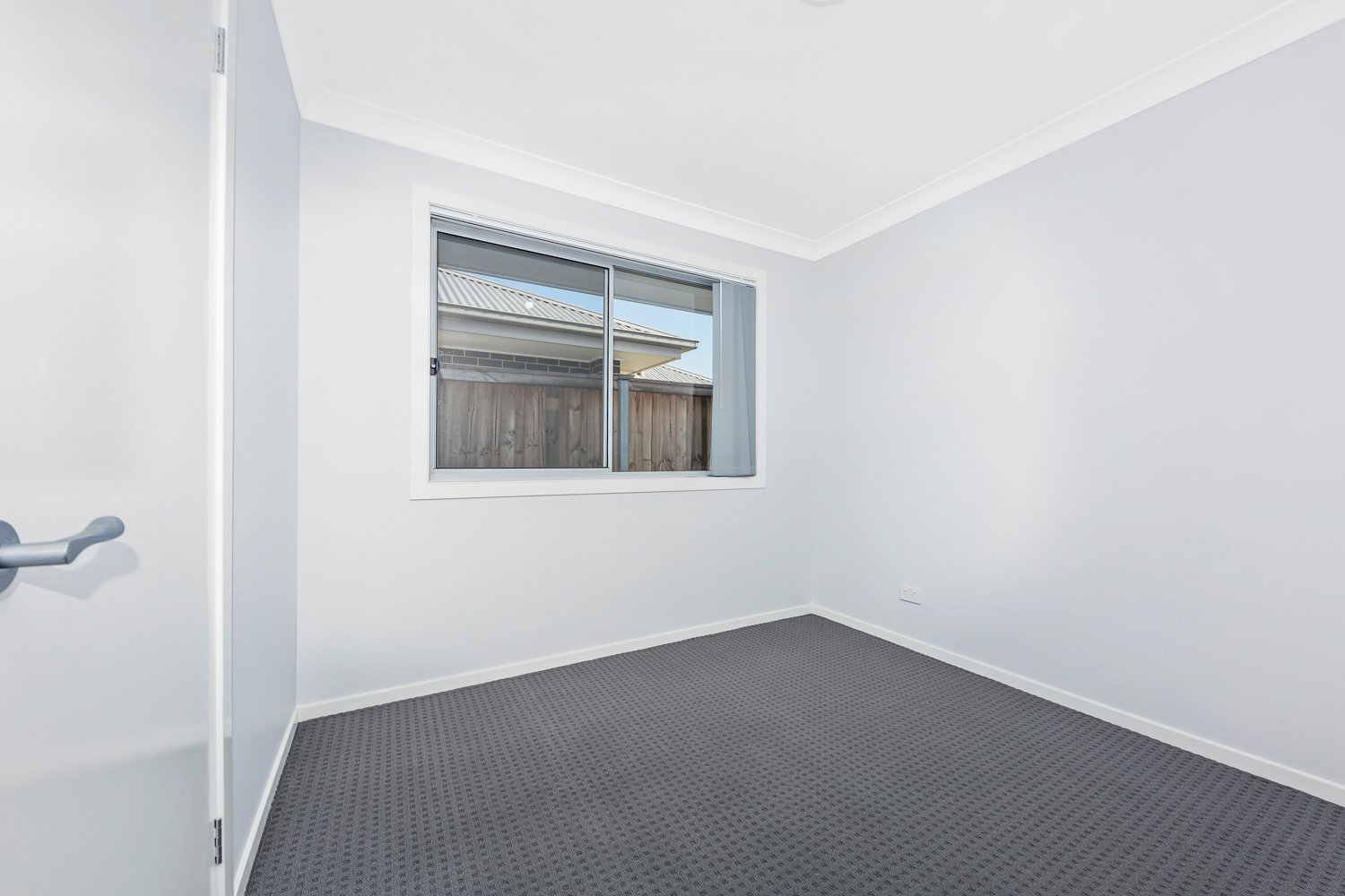 24 Triller Street ABERGLASSLYN 12