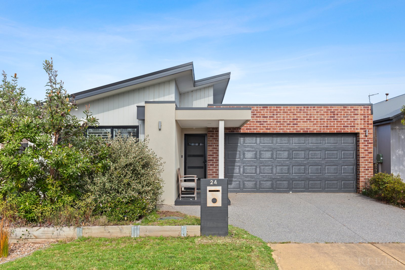 Real Estate and Property in 24 Triton Circuit, Point Lonsdale, VIC