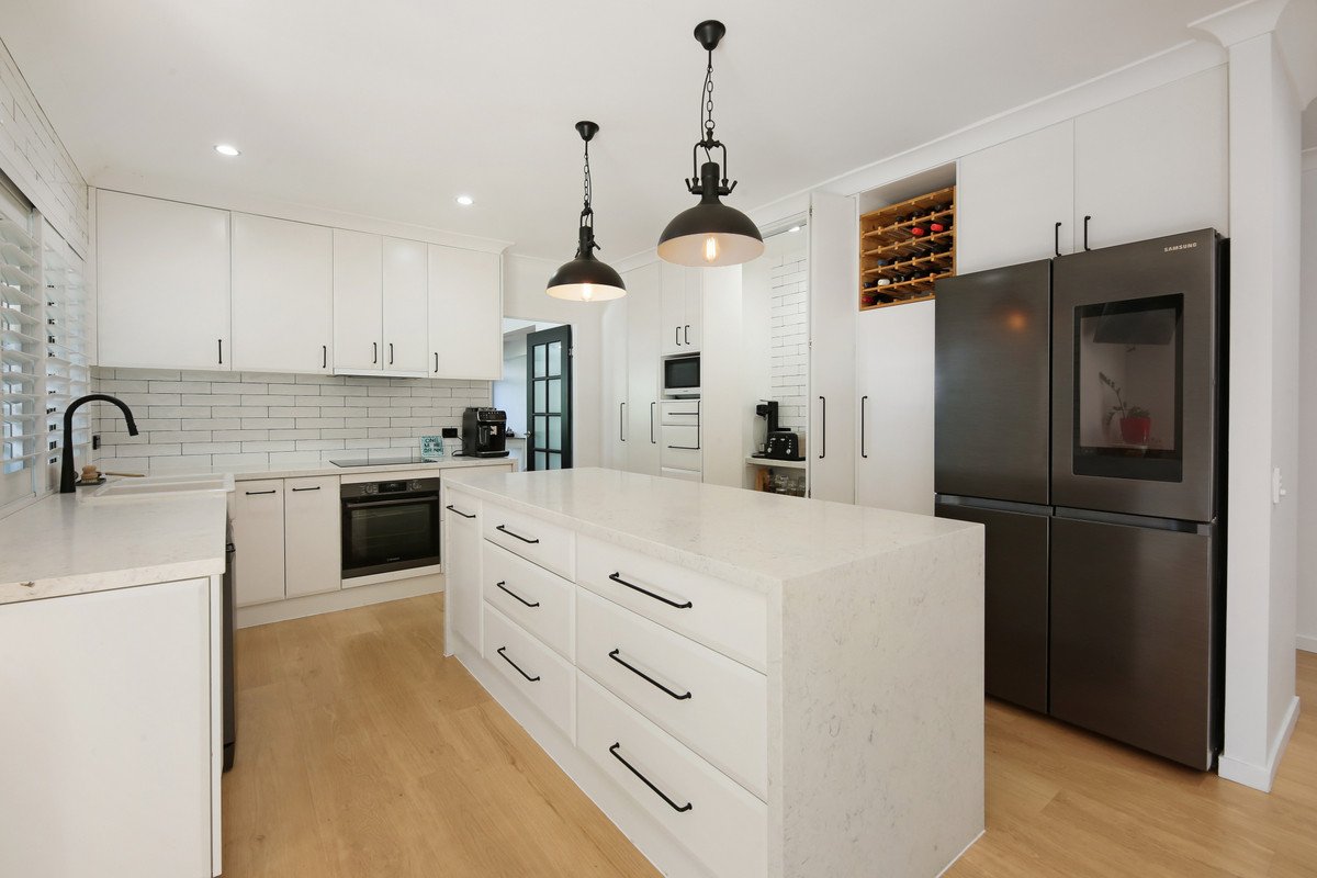 24 Tropicana Circuit Burleigh Waters 4