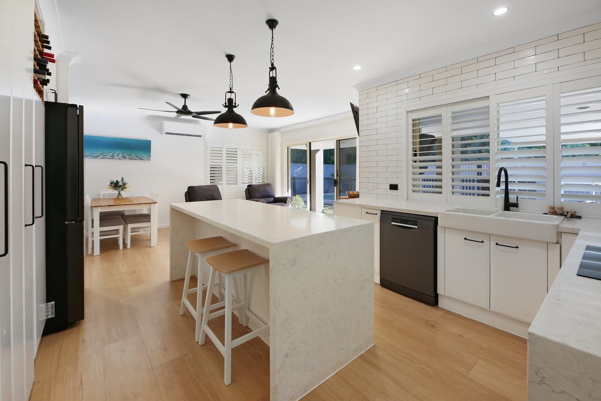 24 Tropicana Circuit Burleigh Waters 5