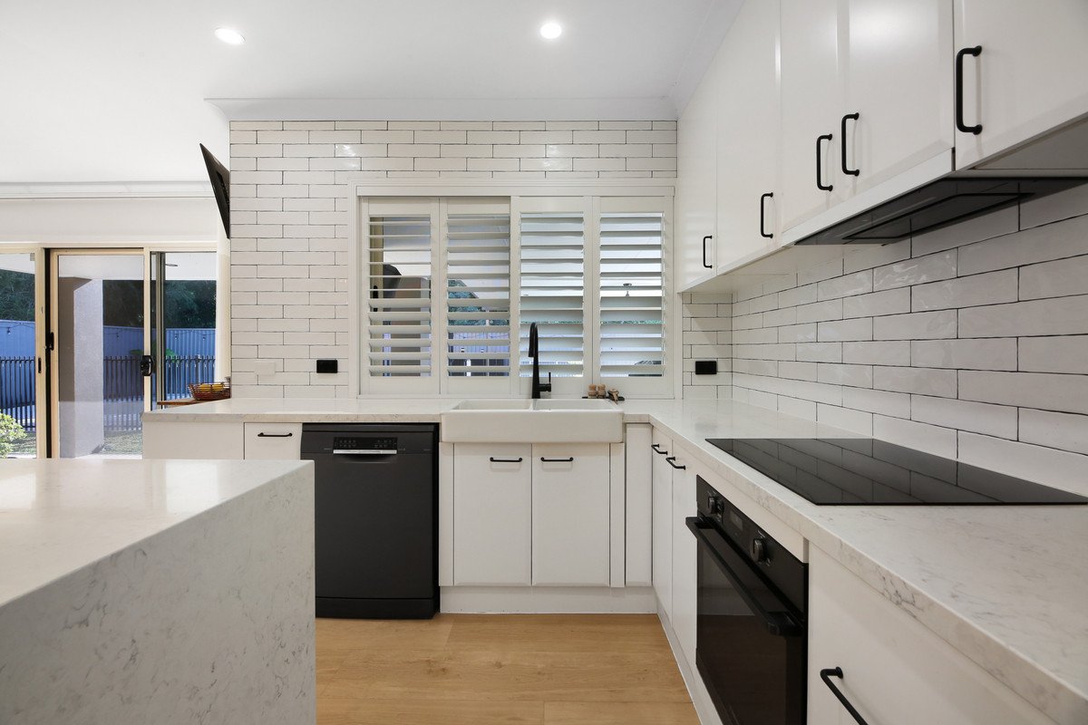 24 Tropicana Circuit Burleigh Waters 7