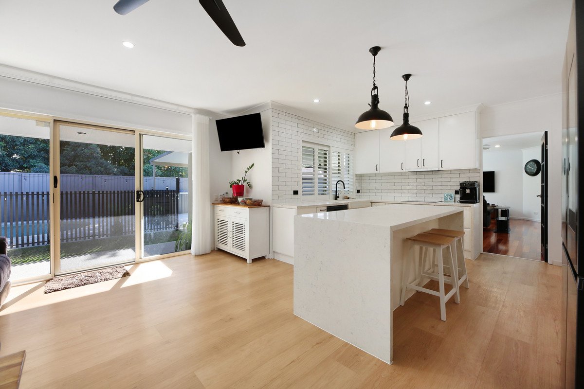24 Tropicana Circuit Burleigh Waters 8