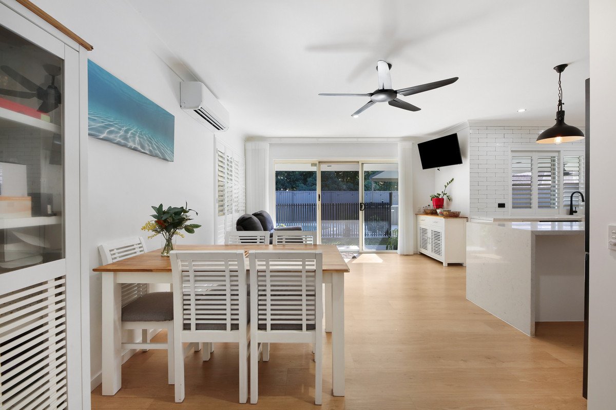 24 Tropicana Circuit Burleigh Waters 9