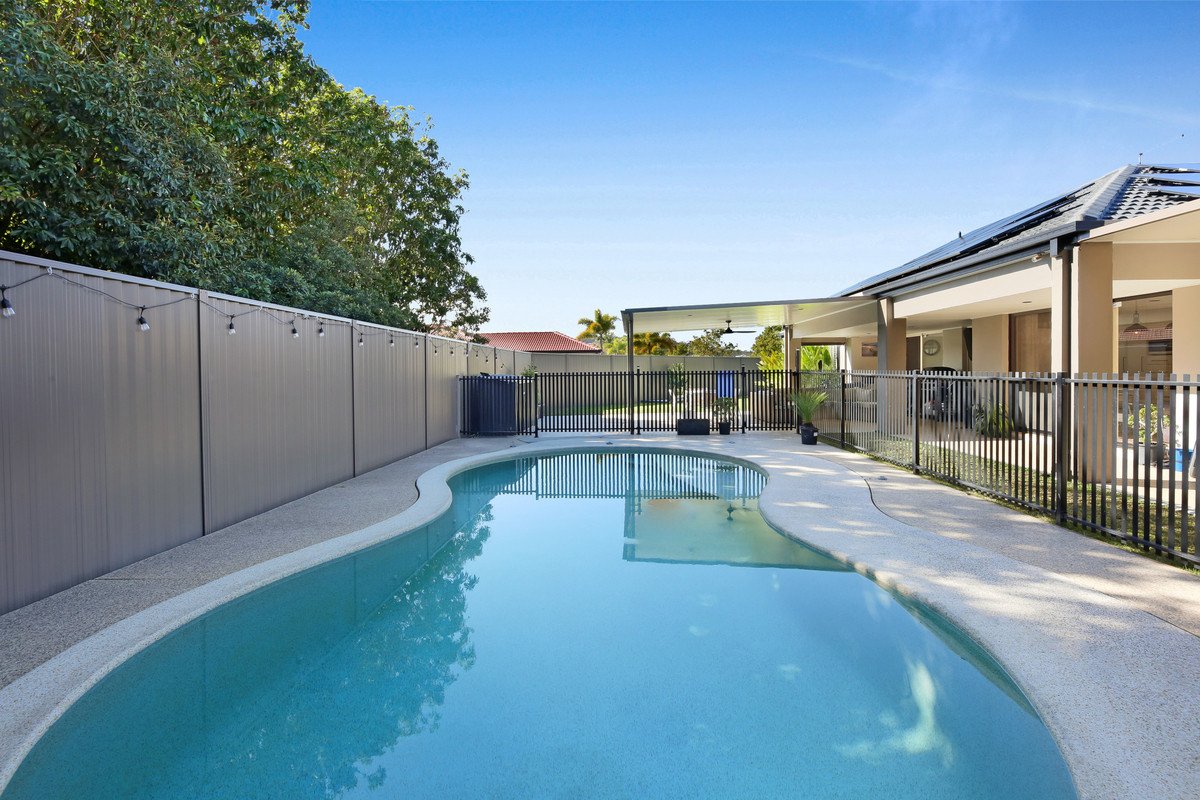 24 Tropicana Circuit Burleigh Waters 13