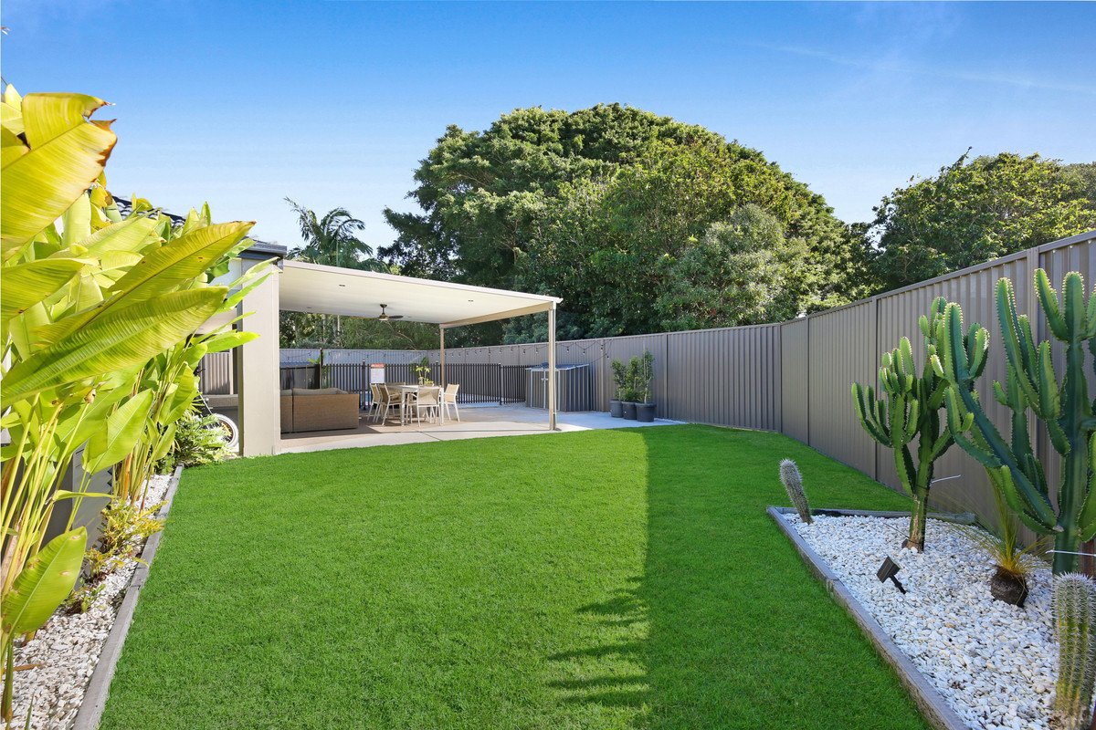 24 Tropicana Circuit Burleigh Waters 16