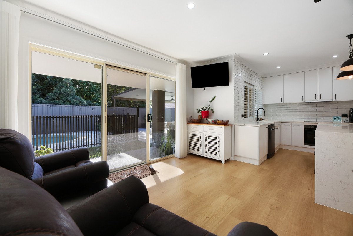 24 Tropicana Circuit Burleigh Waters 22