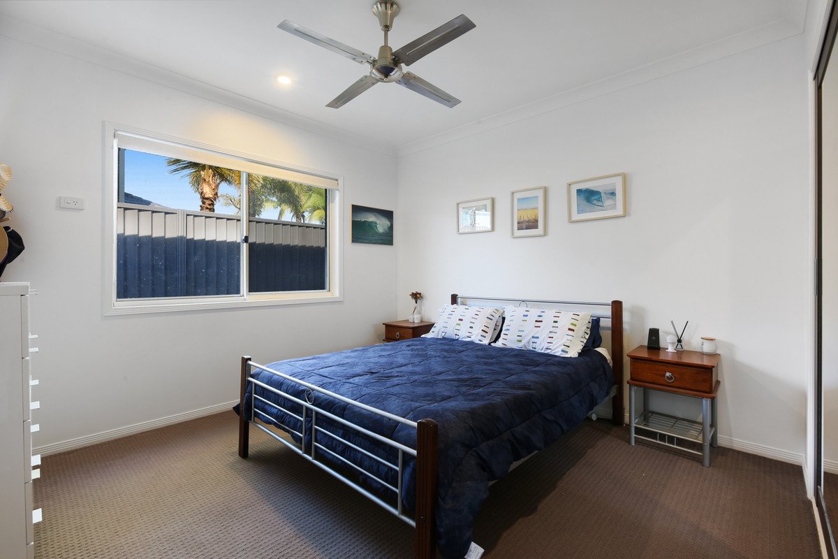 24 Tropicana Circuit Burleigh Waters 27