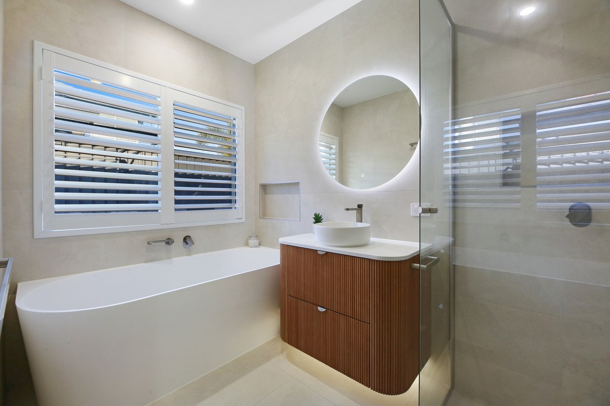 24 Tropicana Circuit Burleigh Waters 28