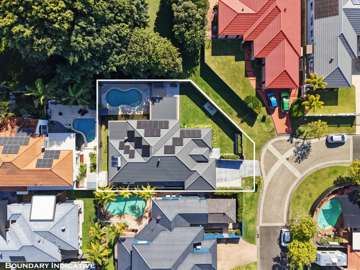 24 Tropicana Circuit Burleigh Waters 33