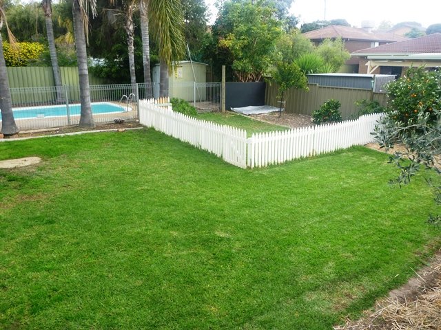 24 Truman Avenue TOLLAND 8