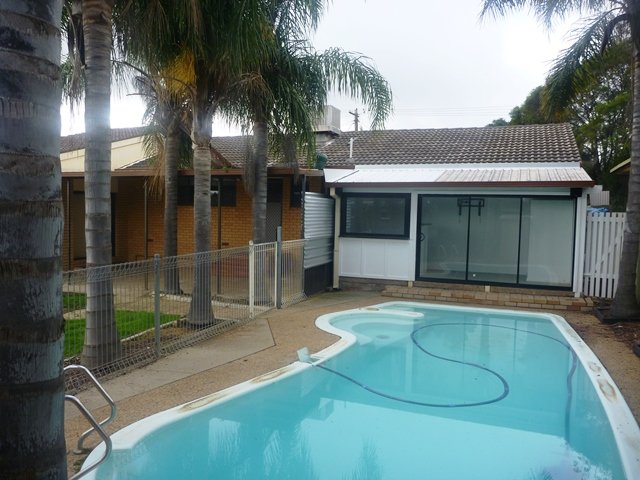 24 Truman Avenue TOLLAND 9