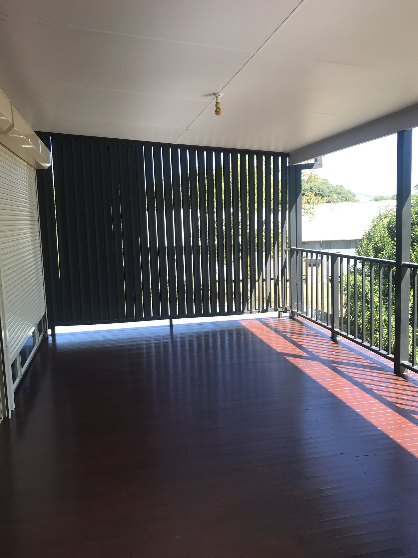 24 Tumut Street GUNDAGAI 3