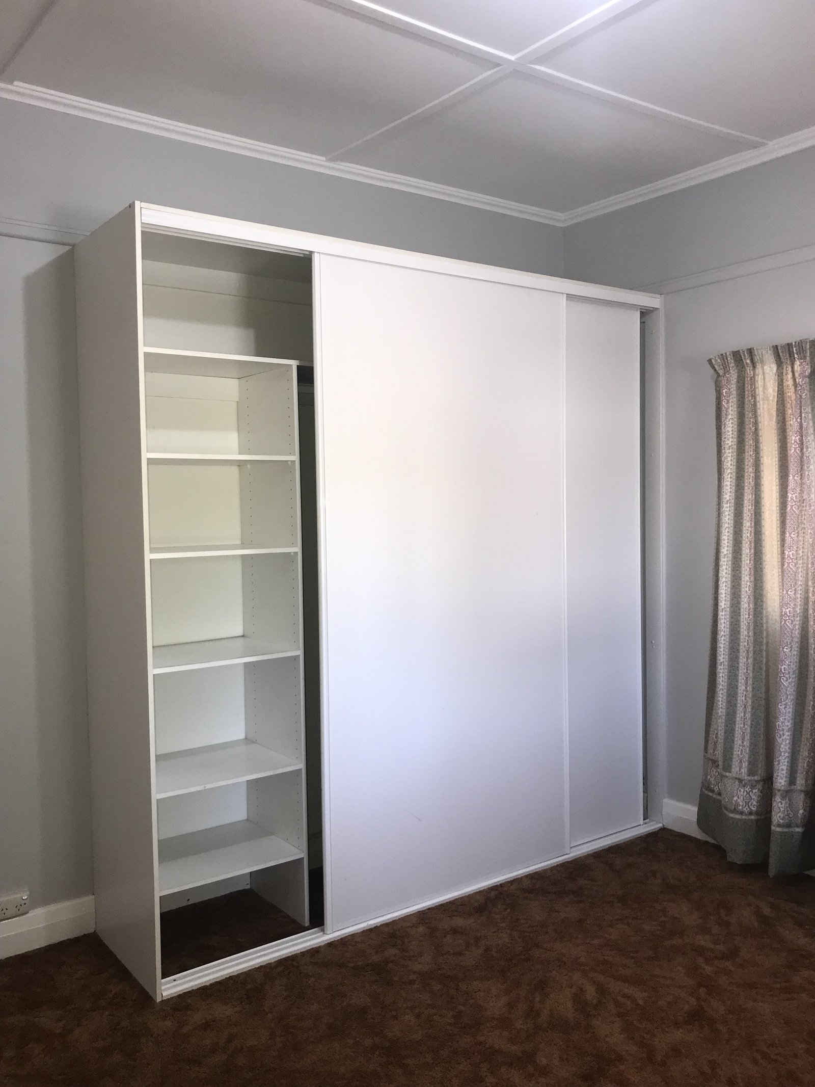 24 Tumut Street GUNDAGAI 11