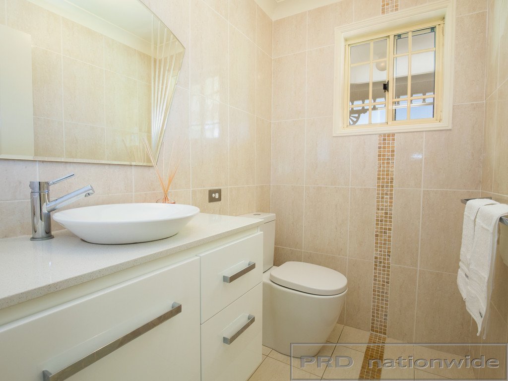 24 Turnbull Drive EAST MAITLAND 11