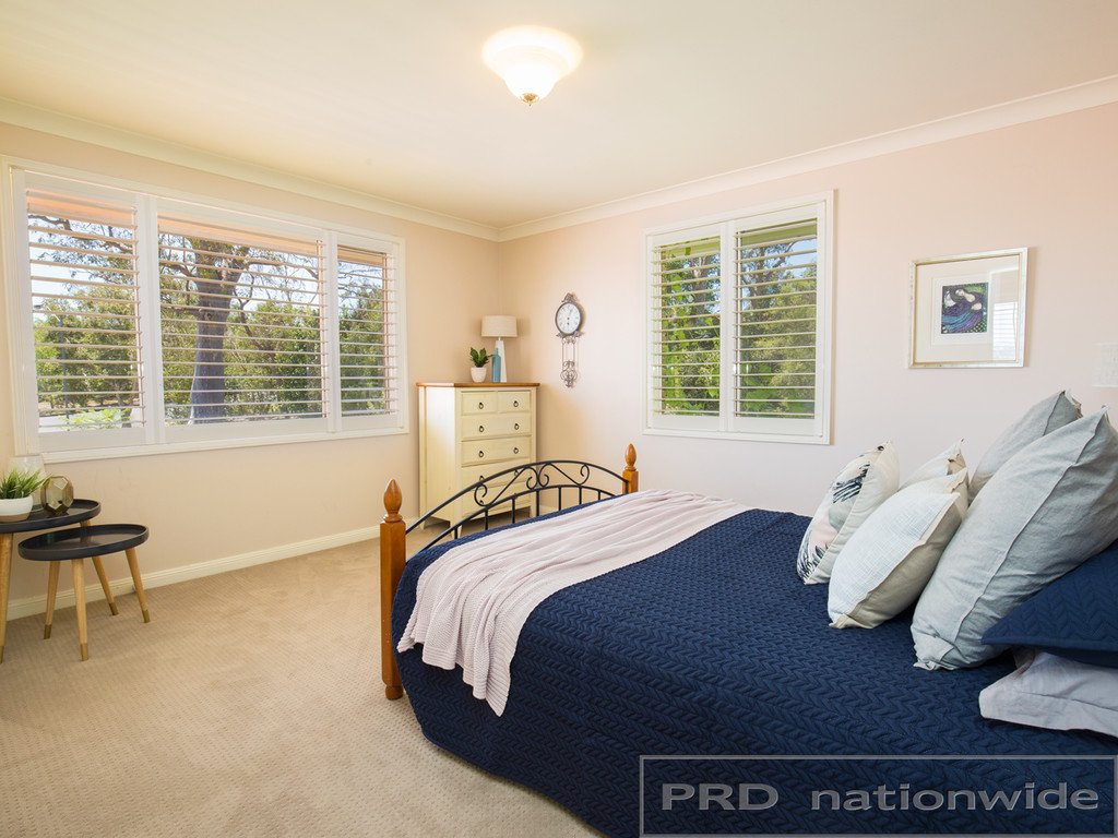 24 Turnbull Drive EAST MAITLAND 18