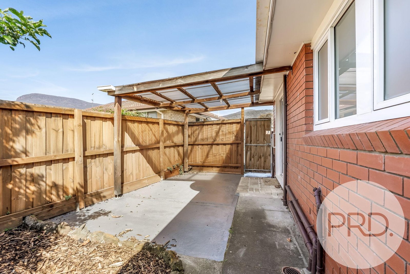 2/4 Verbena Place GLENORCHY 6