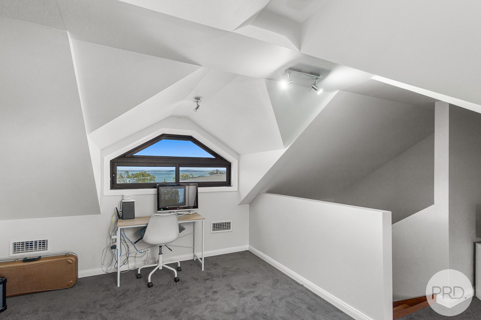 24 Vista Avenue SOLDIERS POINT 23