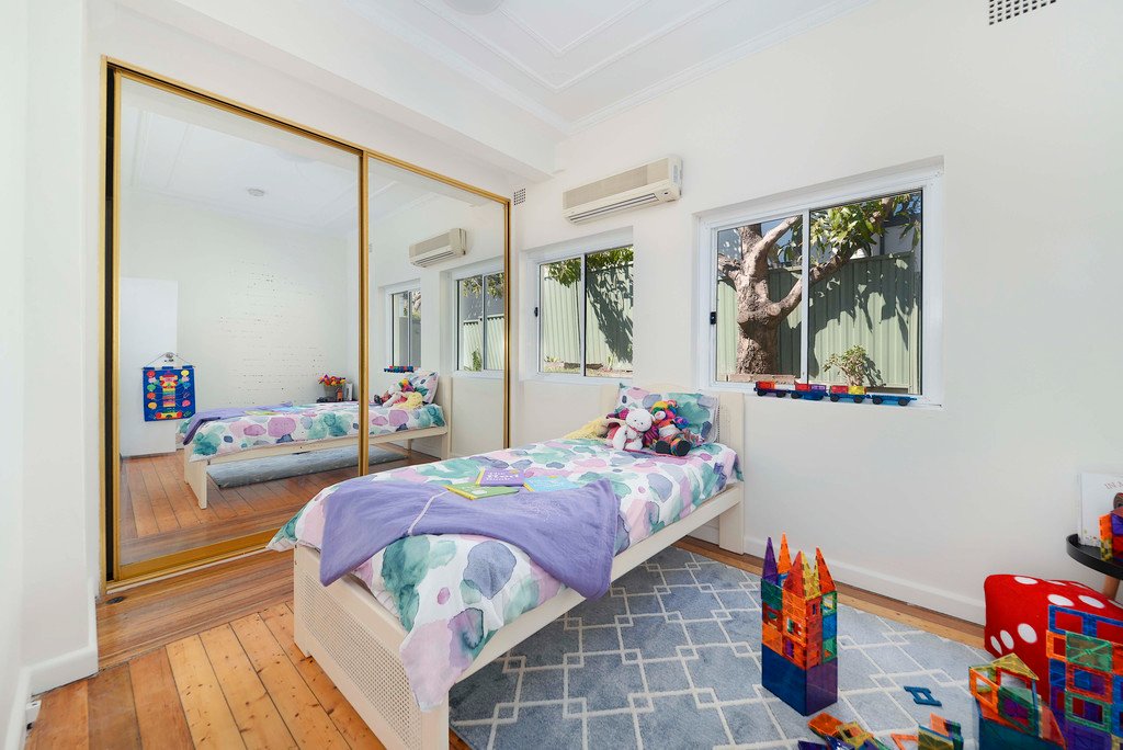 24 Wallace Street KINGSFORD 8