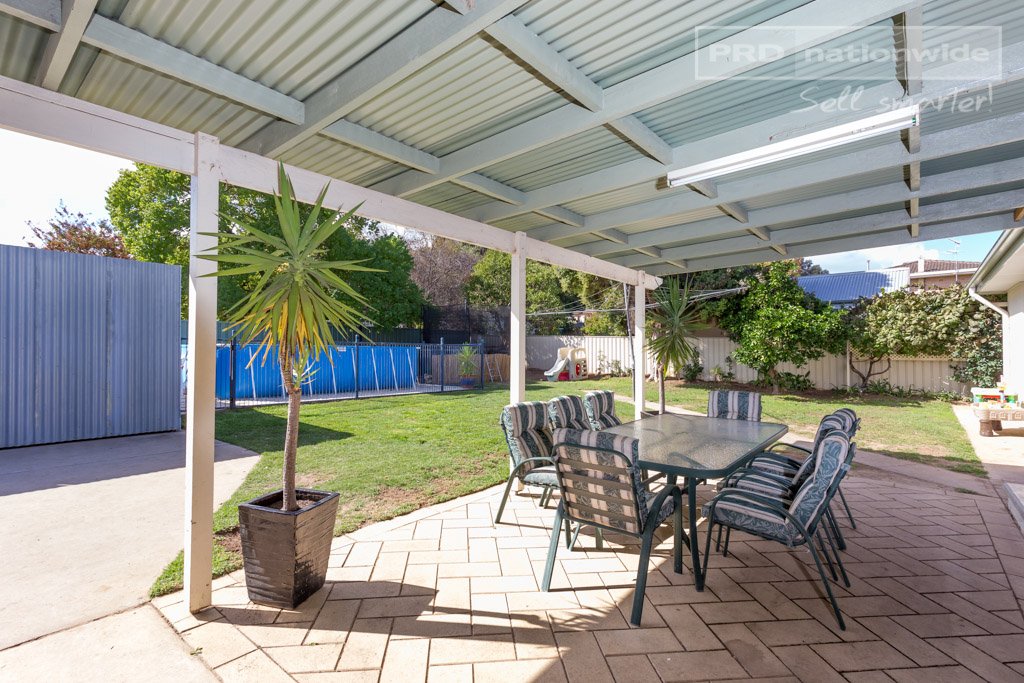 24 Waratah Street KOORINGAL 9