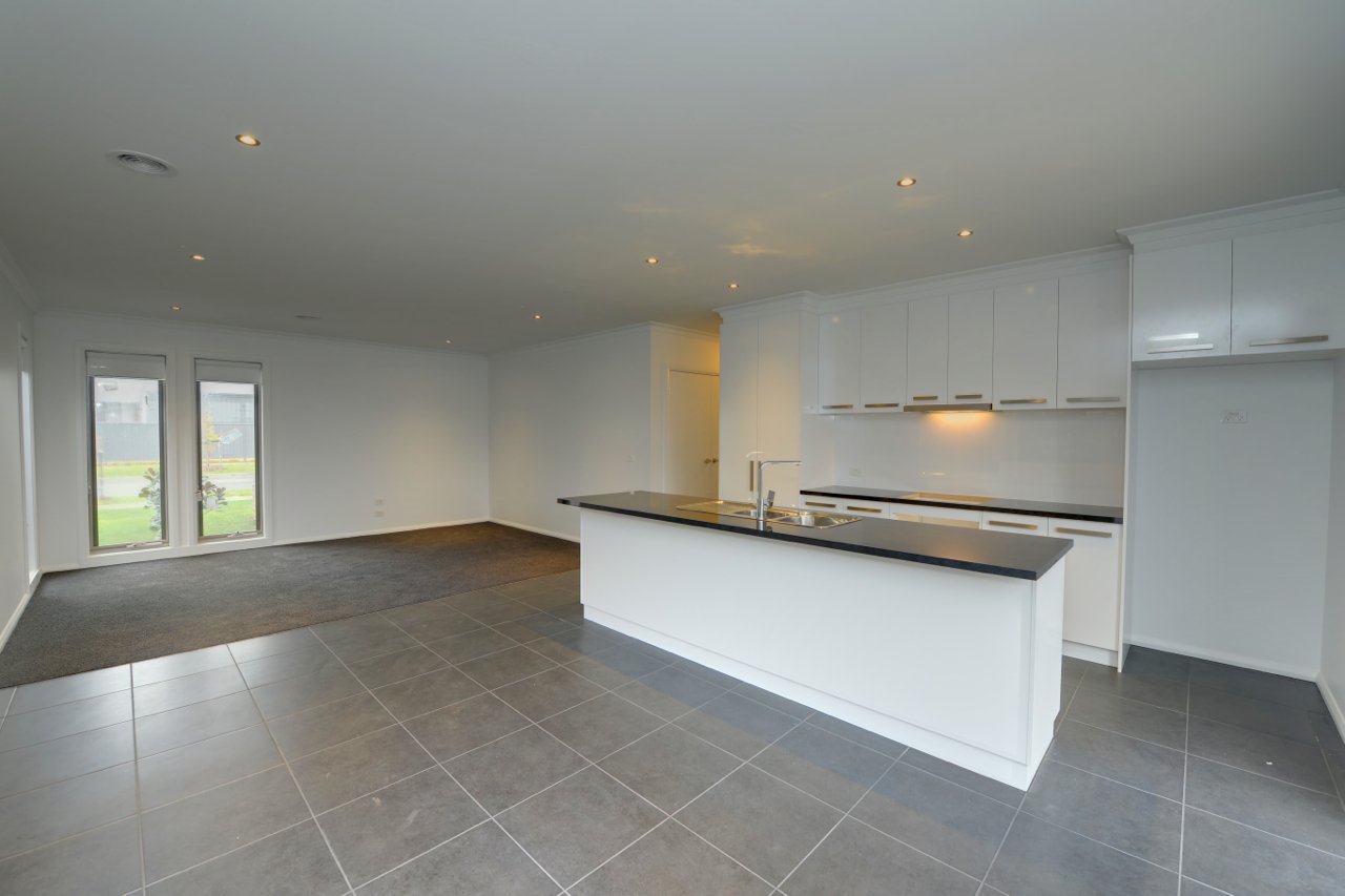 Gallery: 24 Warburton Drive