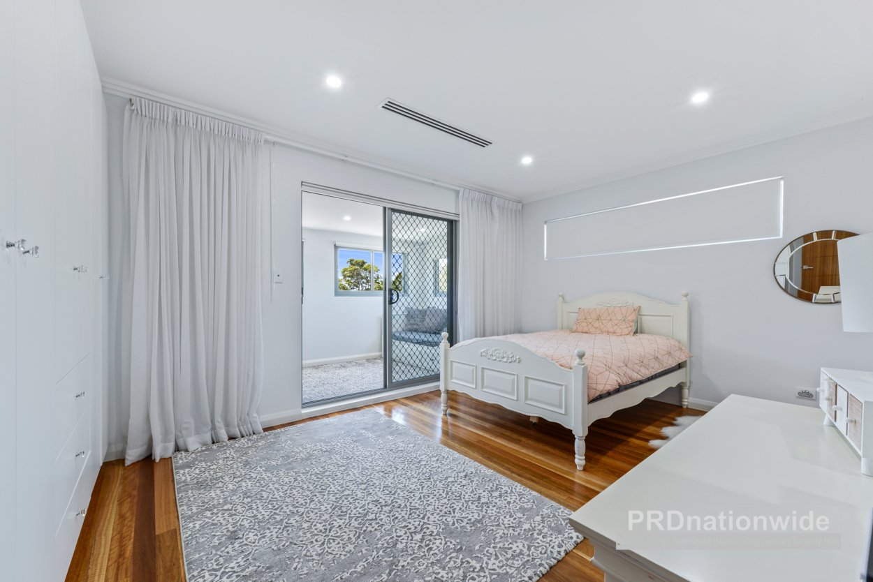 24 Warraba Street HURSTVILLE 11