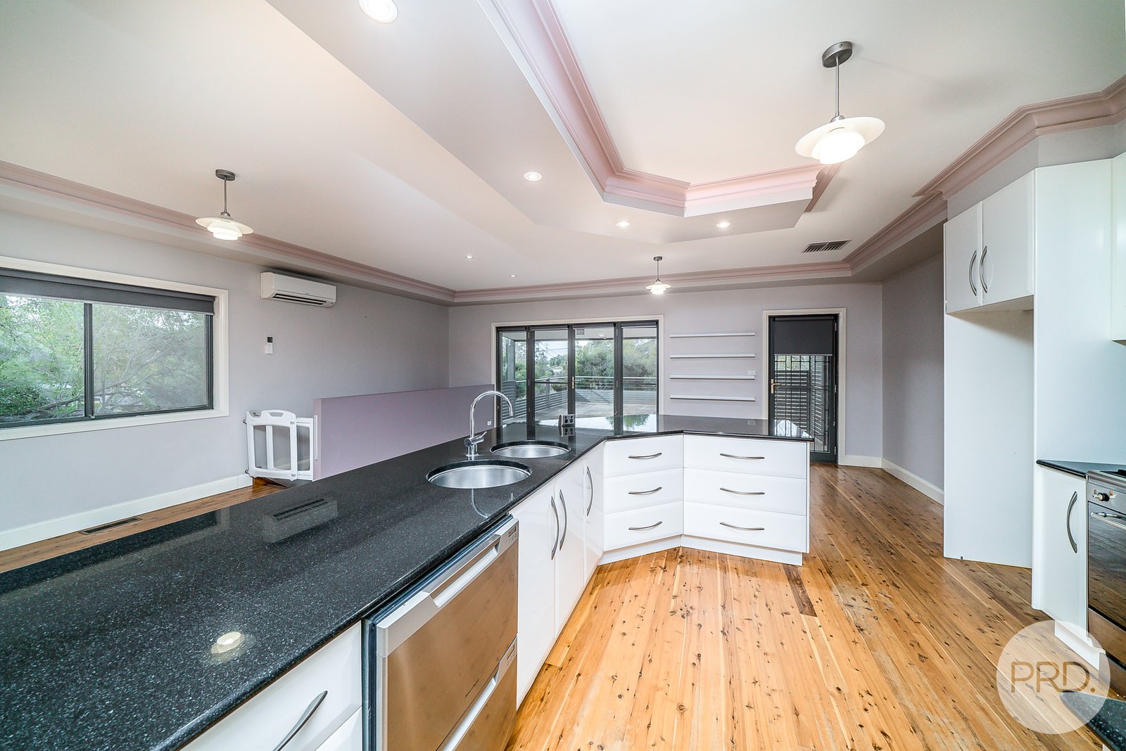 24 Warrawong Street KOORINGAL 3