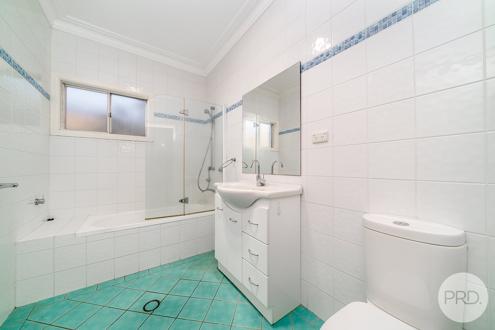 24 Warrawong Street KOORINGAL 10