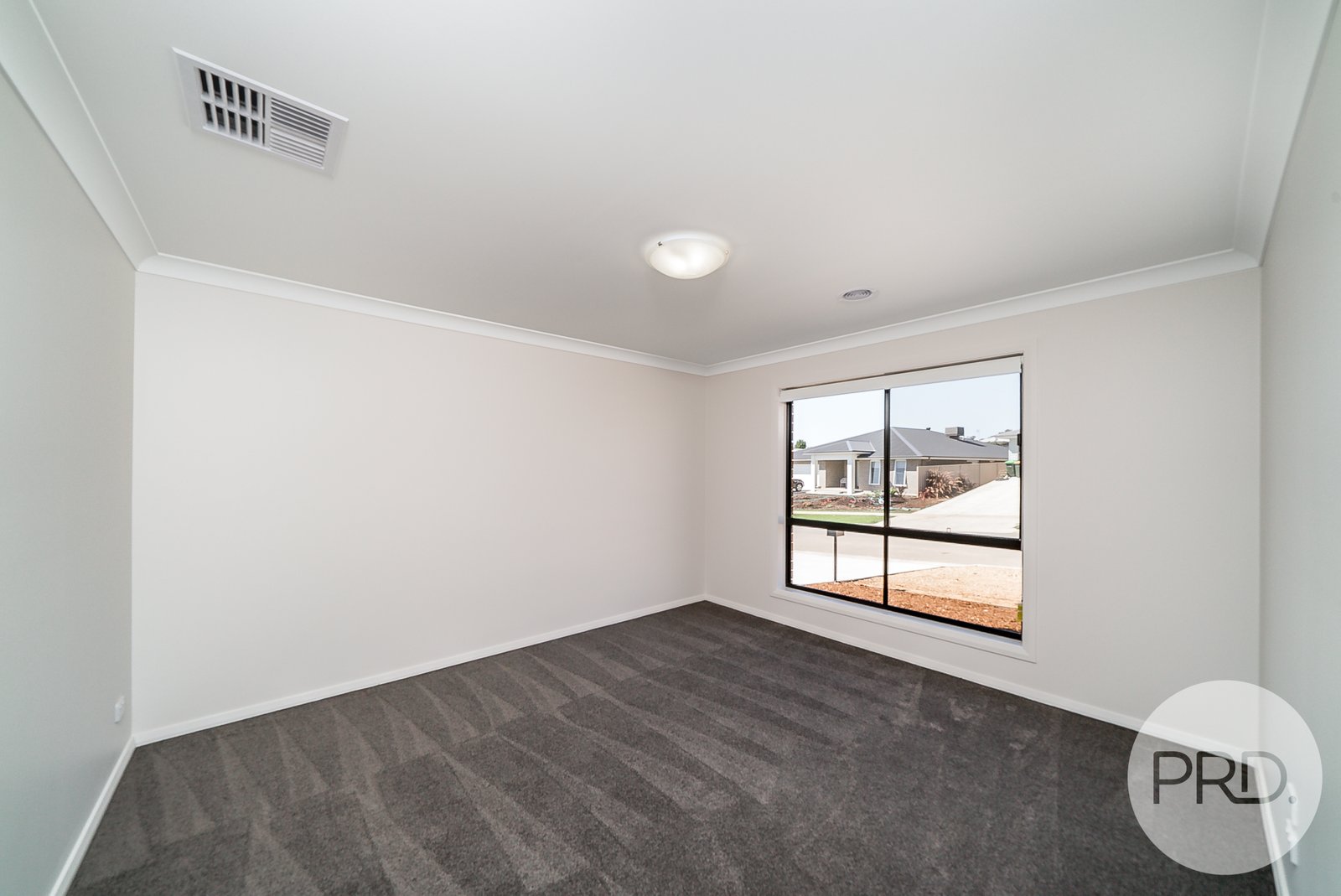 24 Watson Boulevard LLOYD 3