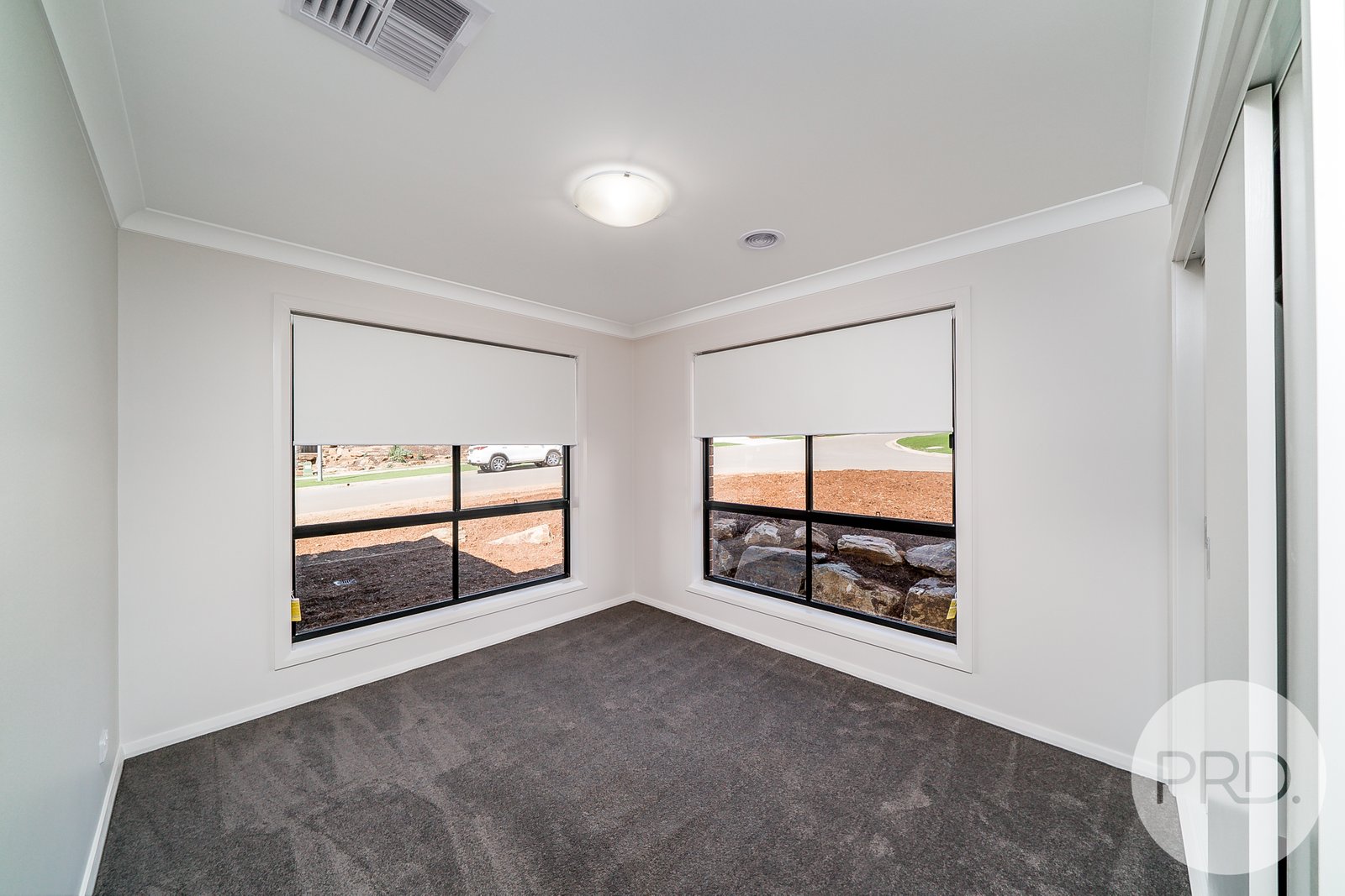 24 Watson Boulevard LLOYD 8