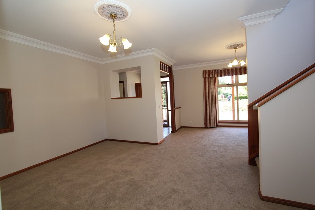 24 Wattletree Drive MOUNT HELEN 8