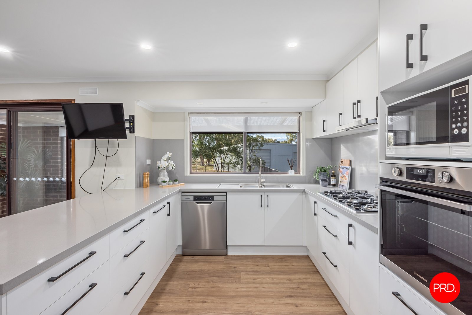 24 Wellsford Road LONGLEA 9