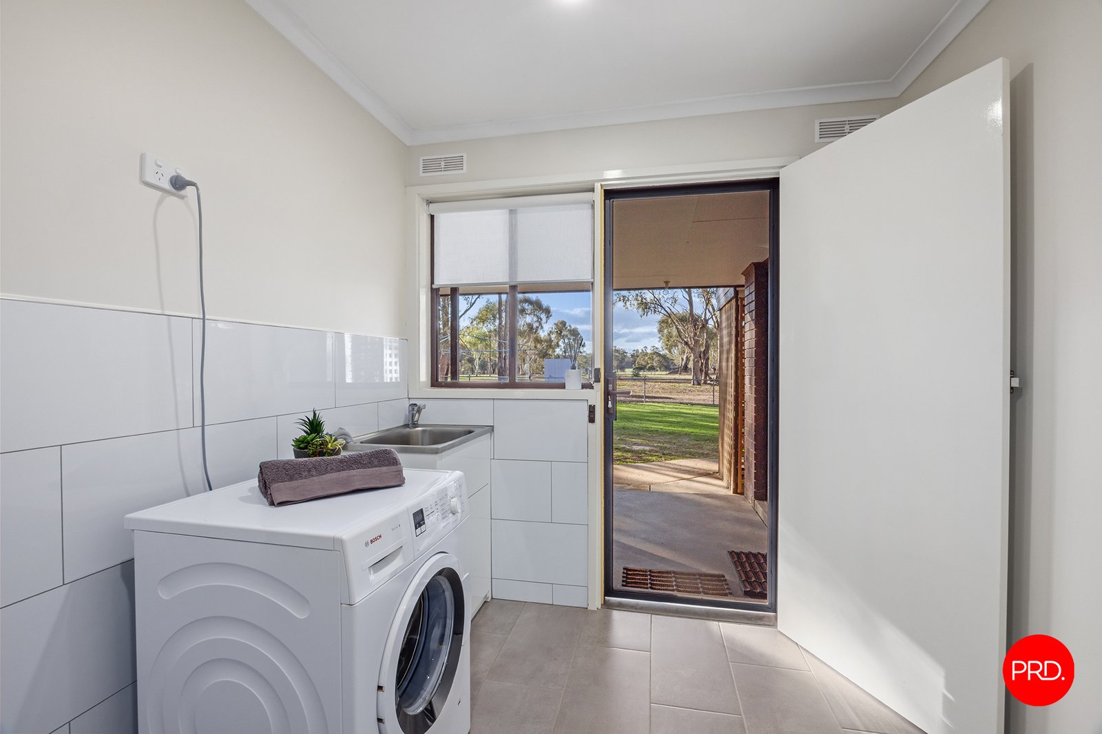 24 Wellsford Road LONGLEA 18