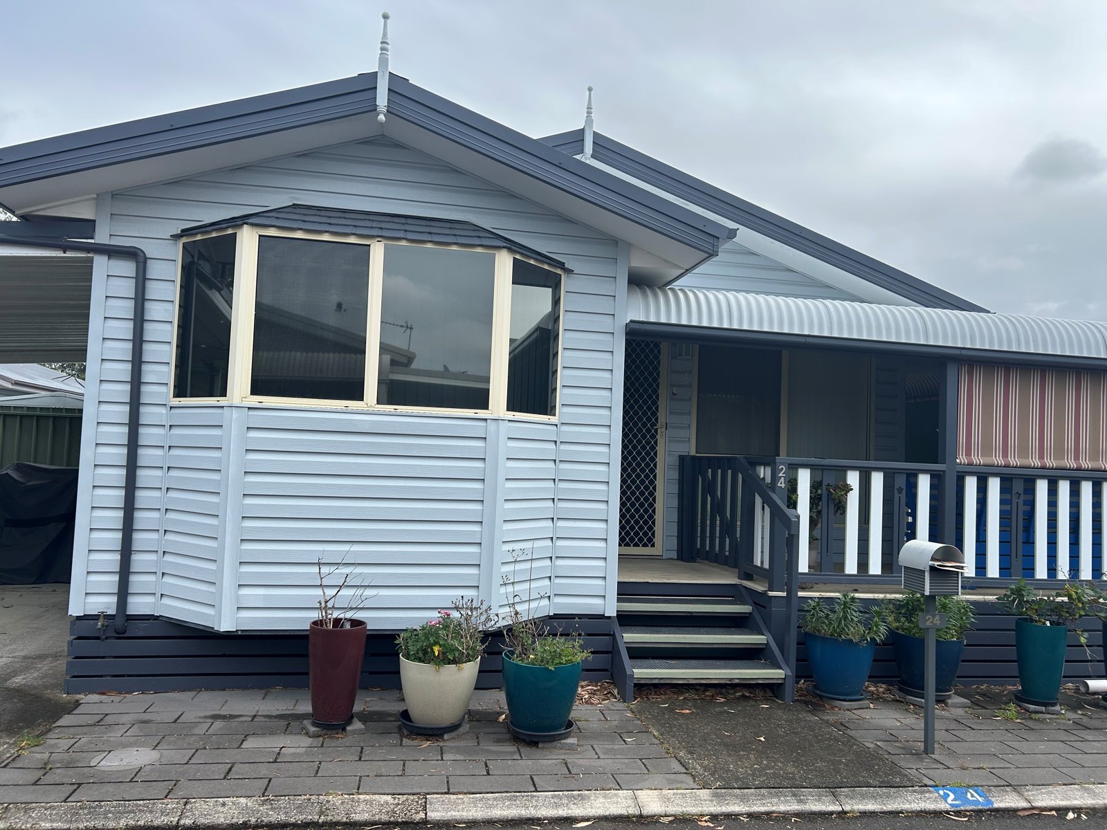 24 Willow Tree Avenue KANAHOOKA 1